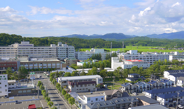 秋田大学