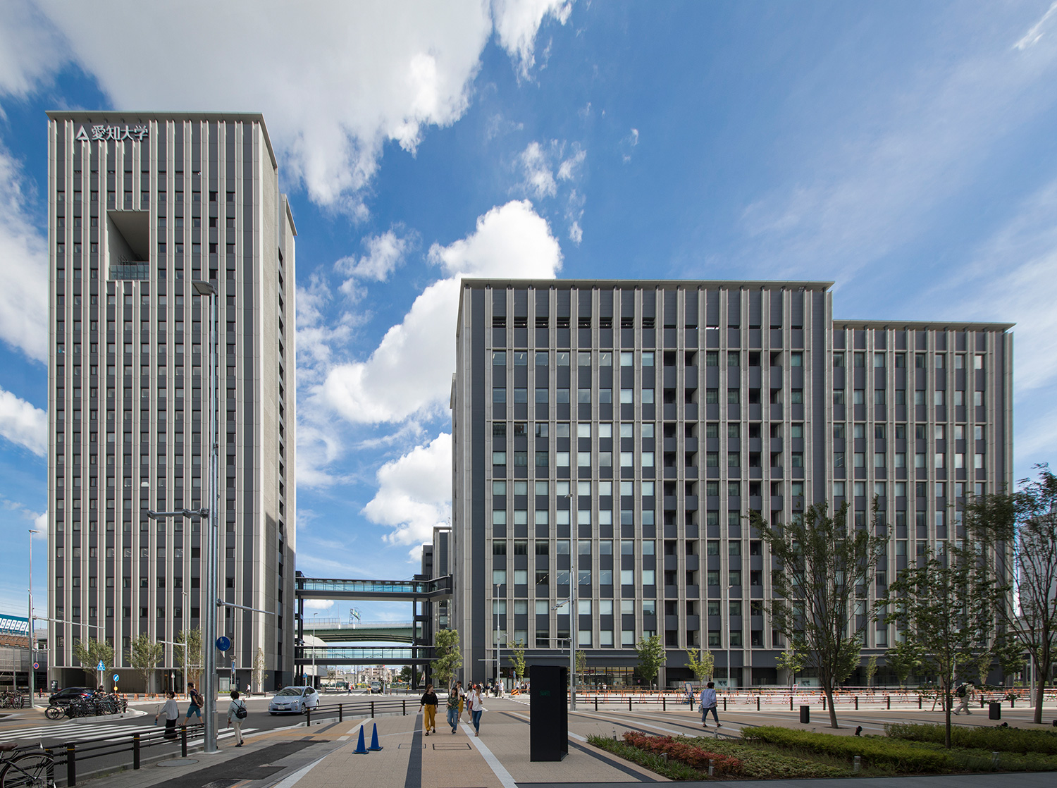 愛知大学