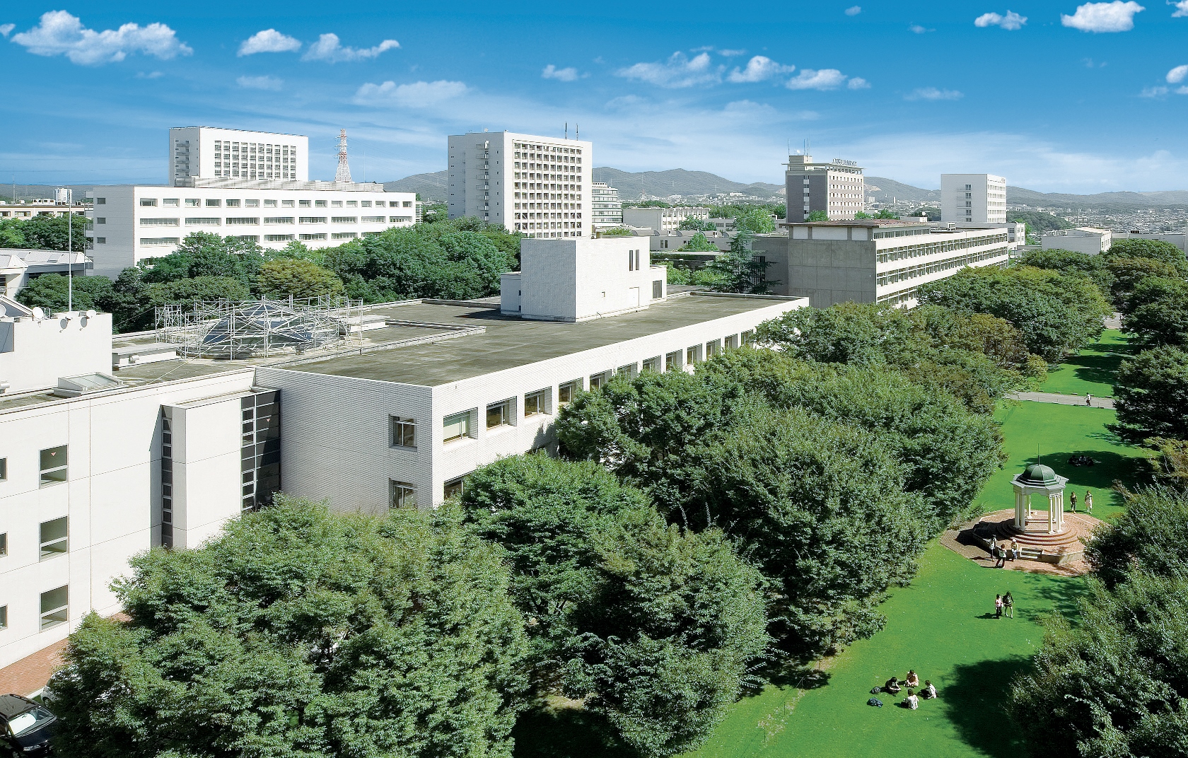 中部大学