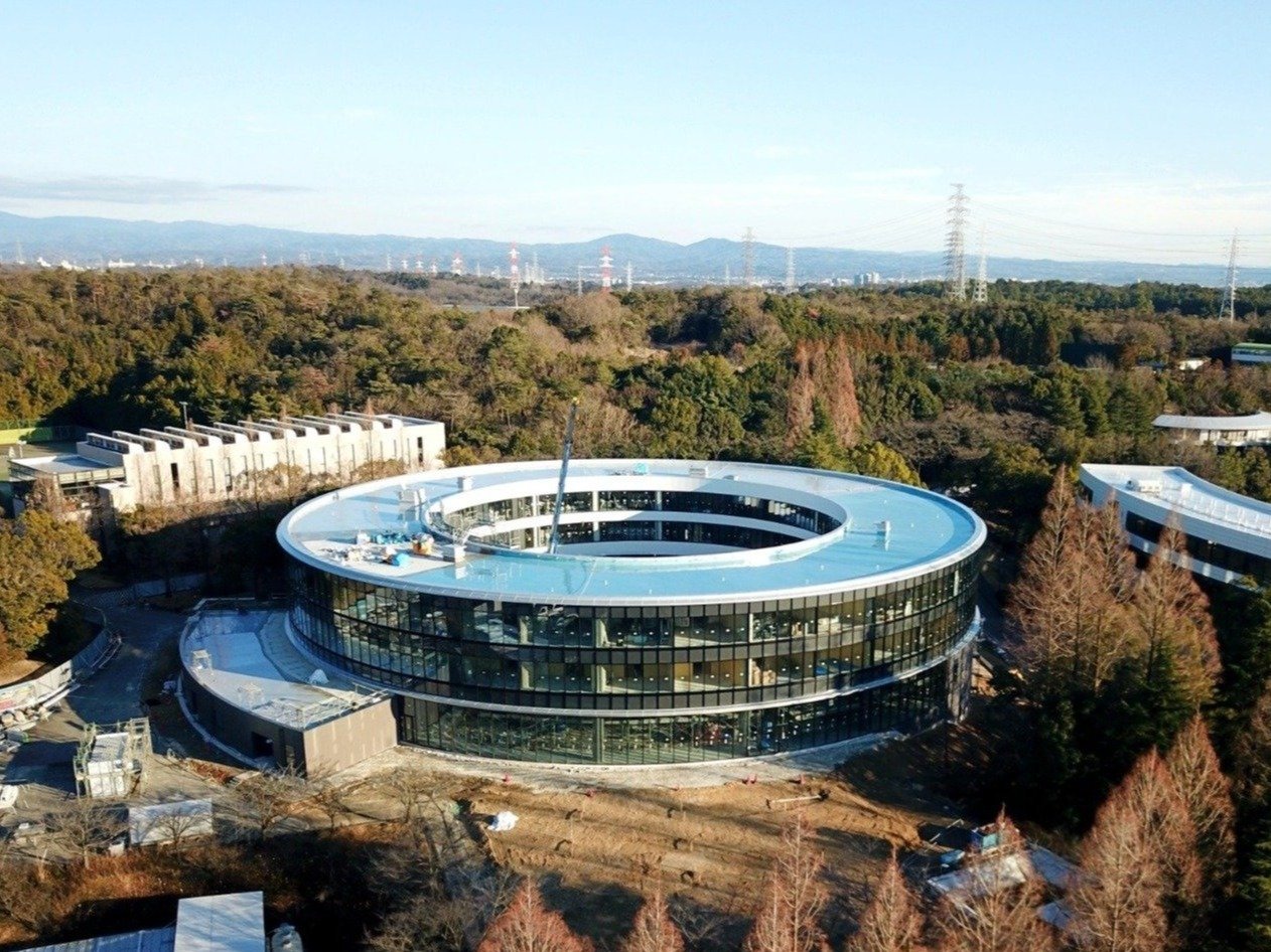 名古屋商科大学