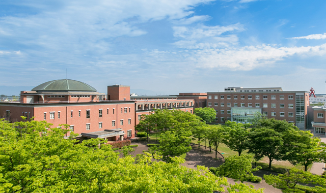 新潟県立大学