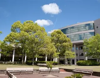 名古屋経済大学