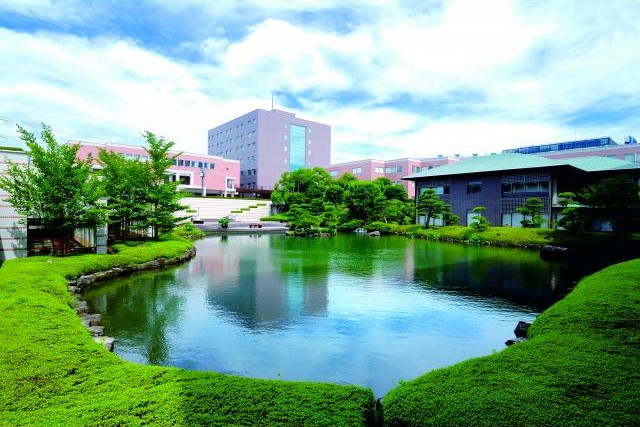 駒澤女子大学