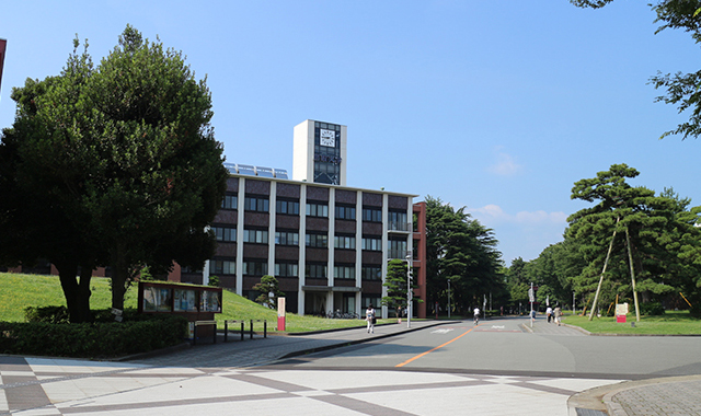 鳥取大学