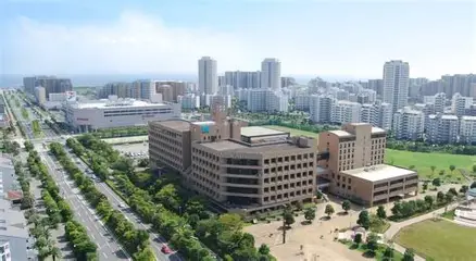 明海大学