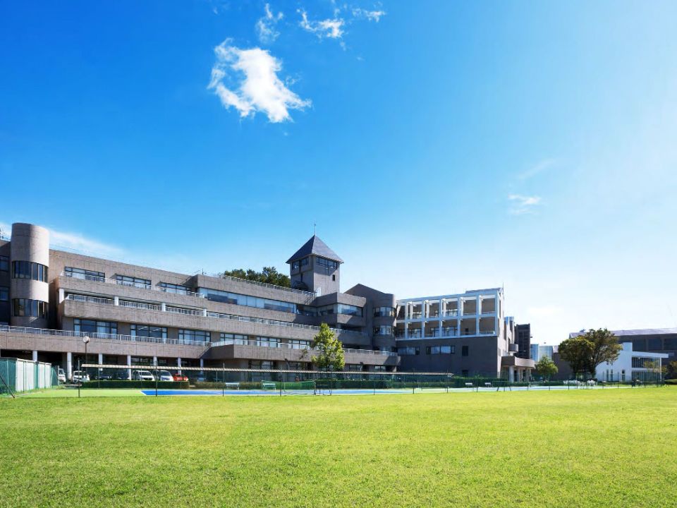 多摩大学